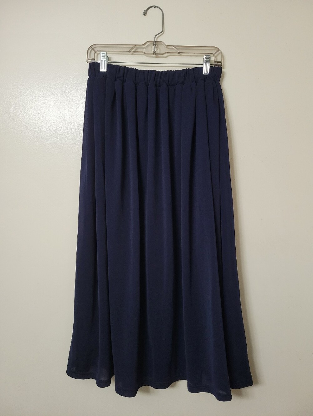 Glacier Flowing Navy Elastic-Waist Maxi Skirt